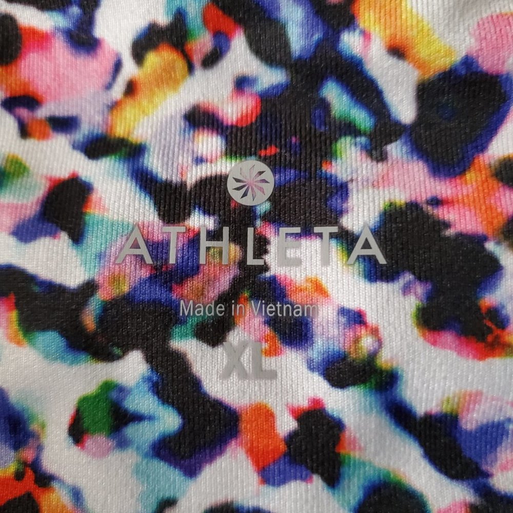 Athleta High Rise Watercolor Chaturanga Capri Leggings Size XL - Picture 10 of 15